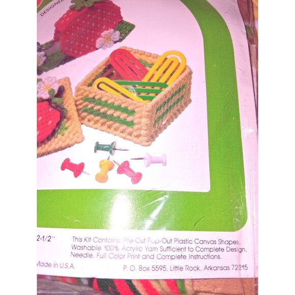 Canvas Capers Strawberry Box & Tape Dispenser Cover Kit By Dick Martin With Pre- - Picture 4 of 7